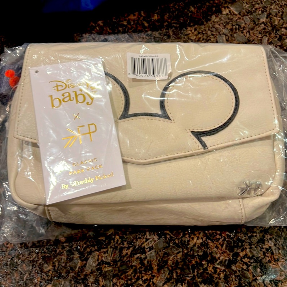 Brand New freshly picked park pack bag